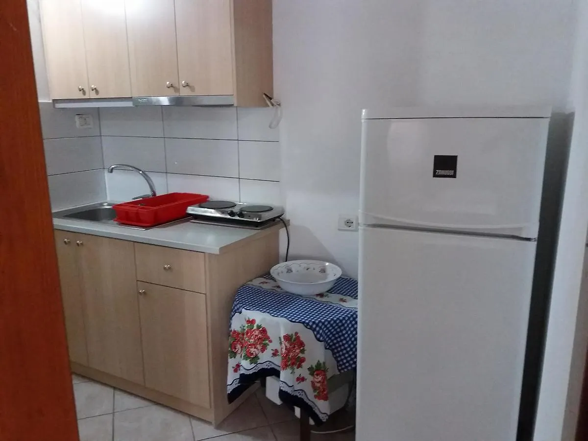 Apartment Vladimir Sela Ksamil 0*,  Albania